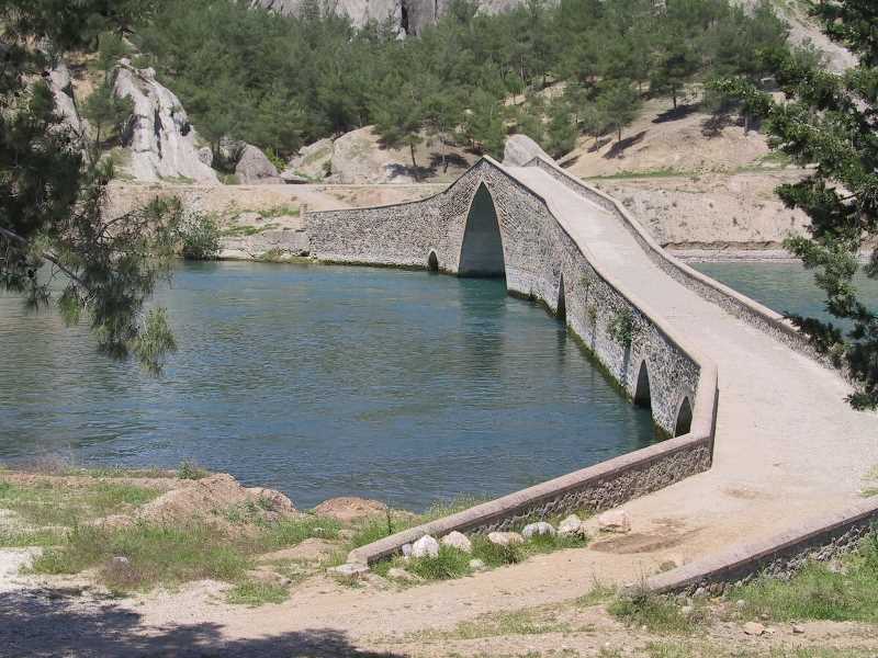 Ceyhan Köprüsü (Taş Köprü) - Kahramanmaraş